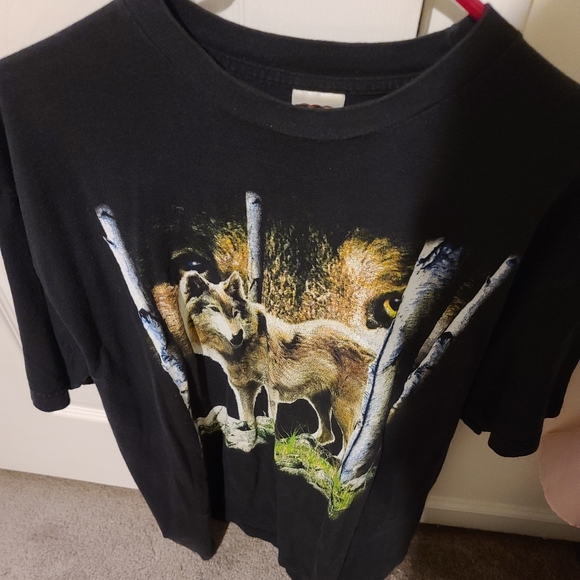 Vintage wolf shirt - Picture 2 of 4